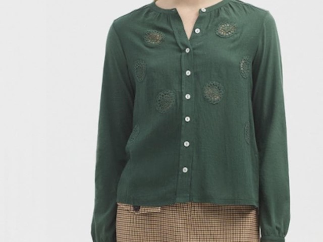 Blusa calados verde